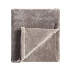 5pc King Geo Reversible Decorative Comforter Set With Throw Black/Gray - Room Essentials™ -RSH Decor Store GUEST 9243f825 0f83 4e25 ac1f 1021b8de305a